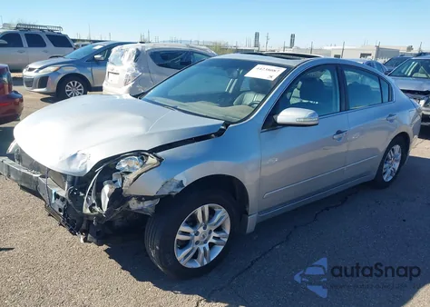 2010 Nissan Altima 2.5 S z USA, uszkodzony, nr VIN 1N4AL2AP8AN426919